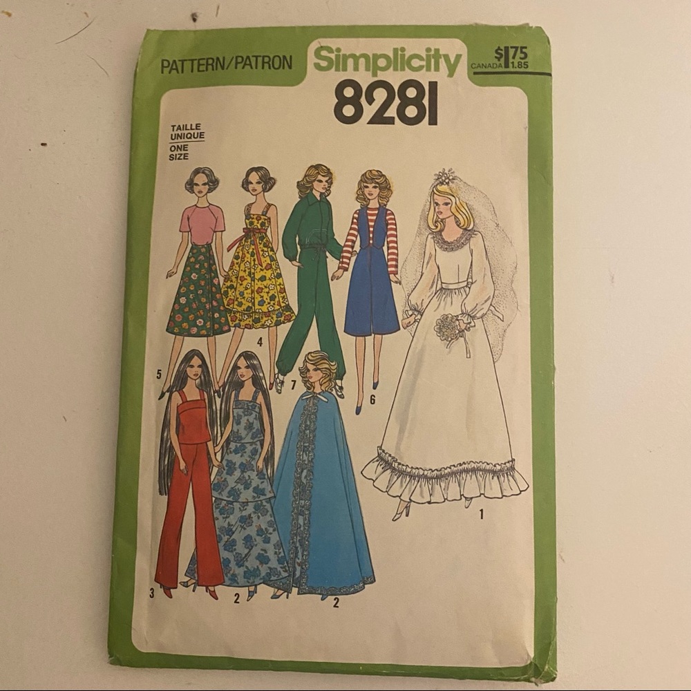Simplicity Doll Clothing Vintage 70s Sewing Pattern 8281